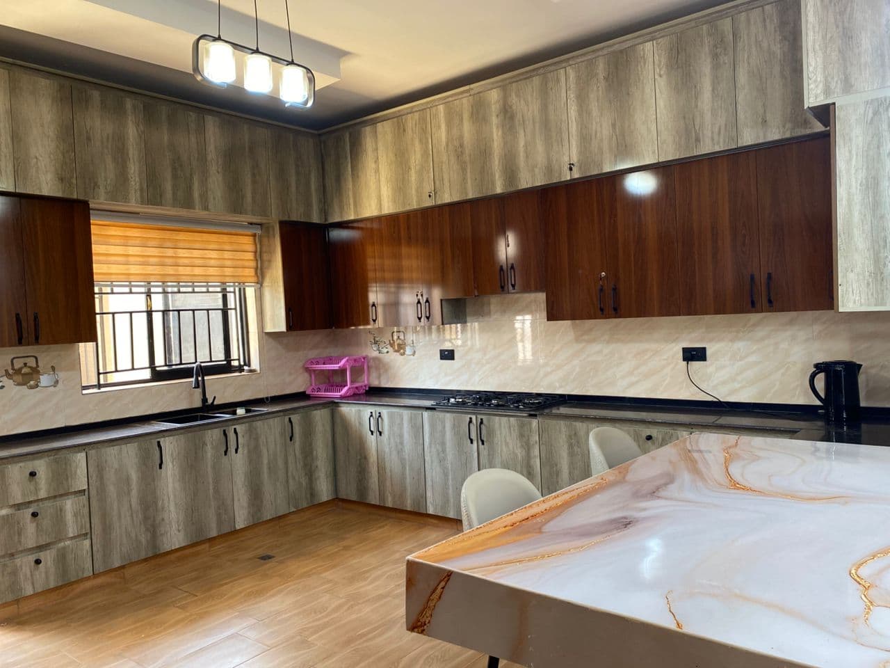 Crown Sat Apart — Extra comfort